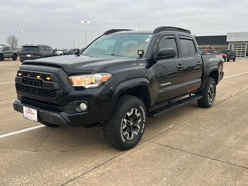 2016 Toyota Tacoma SR5