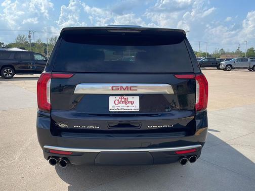 Midnight Blue Metallic 2023 GMC Yukon XL Denali