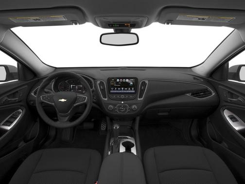 Summit White 2018 Chevrolet Malibu LT