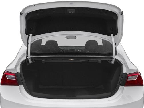 Summit White 2018 Chevrolet Malibu LT