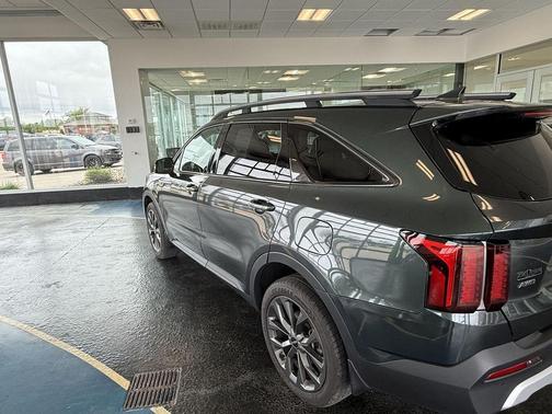 Aruba Green 2022 Kia Sorento EX