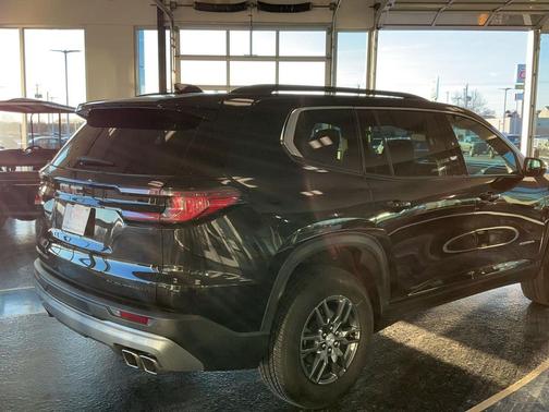 2025 GMC Acadia AWD Elevation