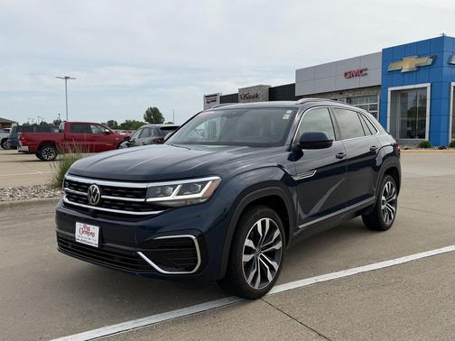Tourmaline Blue Metallic 2020 Volkswagen Atlas Cross Sport 3.6L V6 SEL Premium R-Line