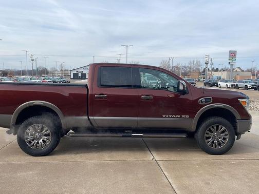 2016 Nissan Titan XD Platinum Reserve