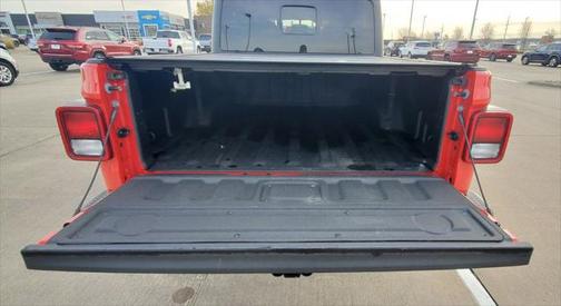 2023 Jeep Gladiator Sport S