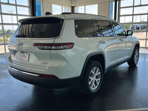 Bright White Clearcoat 2022 Jeep Grand Cherokee L Limited