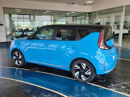 2023 Kia Soul GT-Line