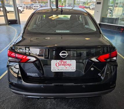2024 Nissan Versa 1.6 S