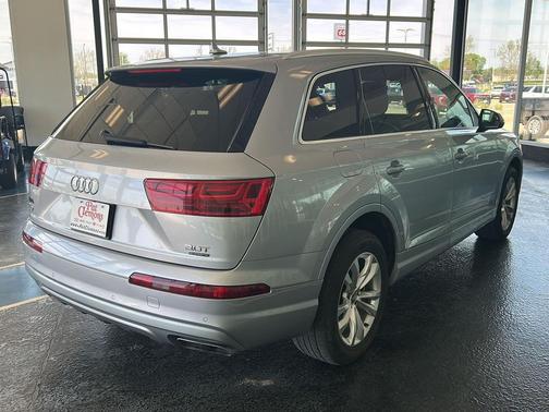 Florett Silver Metallic 2017 Audi Q7 3.0T Premium
