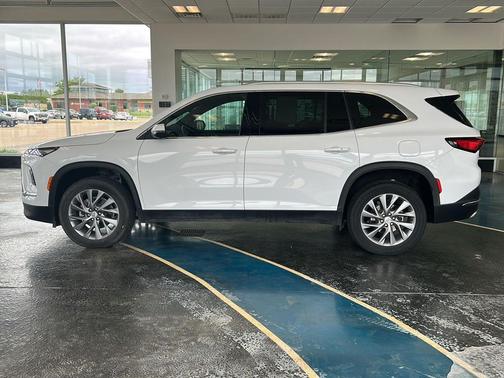 Summit White 2025 Buick Enclave Preferred FWD