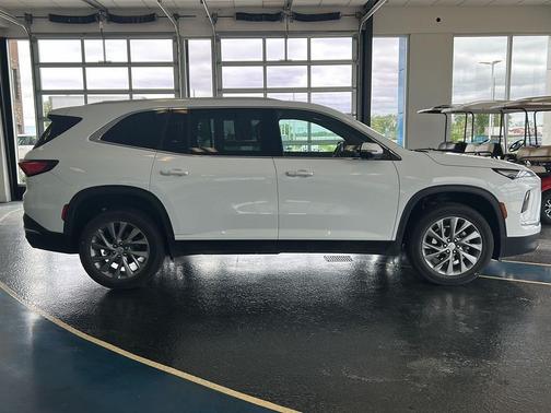 Summit White 2025 Buick Enclave Preferred FWD