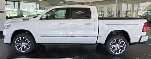 2025 RAM 1500 ST