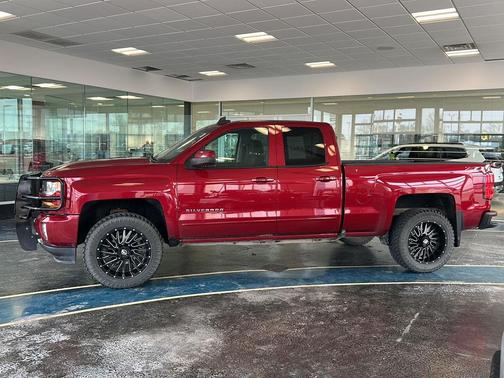 2018 Chevrolet Silverado 1500 2LT