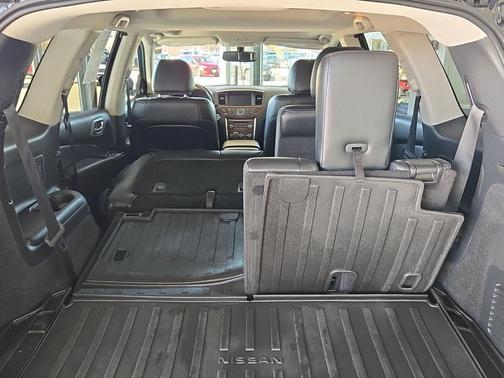 2020 Nissan Pathfinder Platinum 4WD