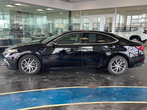 2016 Lexus ES 350 Base