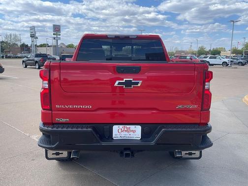 Red Hot 2022 Chevrolet Silverado 1500 ZR2