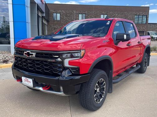 Red Hot 2022 Chevrolet Silverado 1500 ZR2