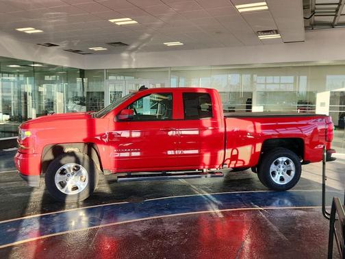 2018 Chevrolet Silverado 1500 2LT