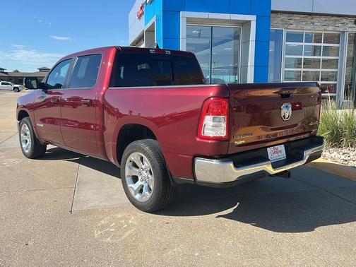 Delmonico Red Pearlcoat 2022 RAM 1500 Big Horn/Lone Star