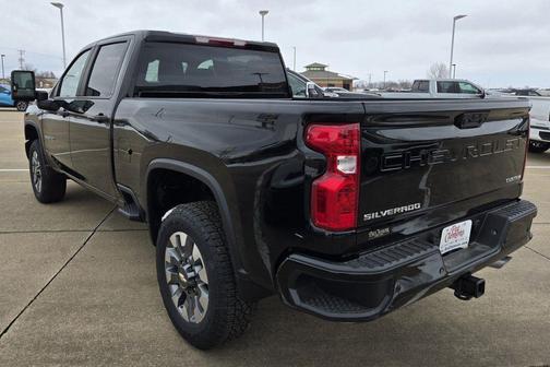 2025 Chevrolet Silverado 2500 Custom
