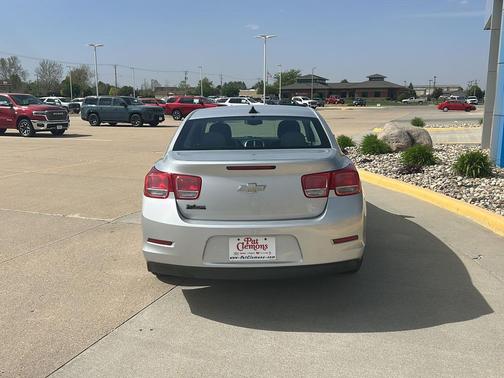 Silver Ice Metallic 2013 Chevrolet Malibu 1LS