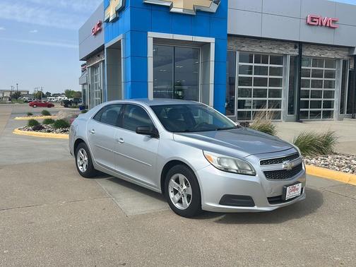 Silver Ice Metallic 2013 Chevrolet Malibu 1LS