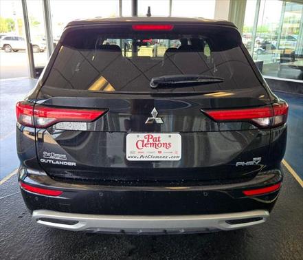 2023 Mitsubishi Outlander PHEV SE S-AWC