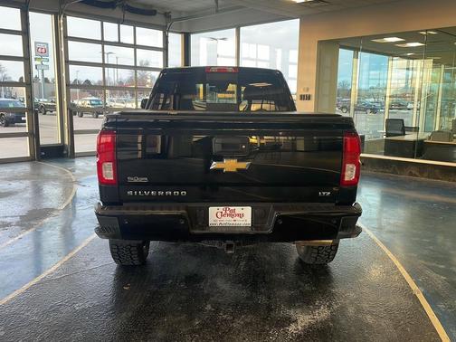 2023 GMC Sierra 2500 AT4