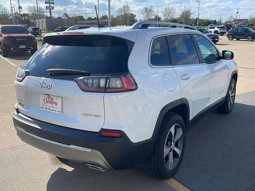 Bright White Clearcoat 2021 Jeep Cherokee Limited