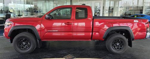 2023 Toyota Tacoma SR5
