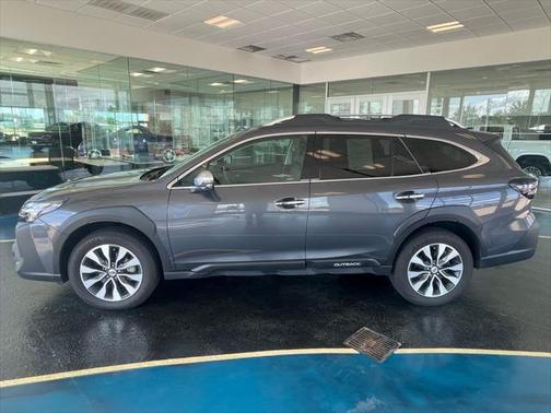 2023 Subaru Outback Touring XT