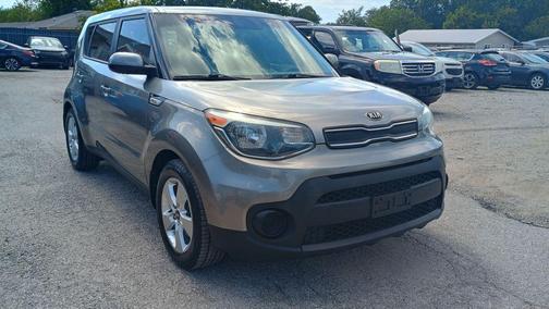 Titanium Gray 2018 Kia Soul Base