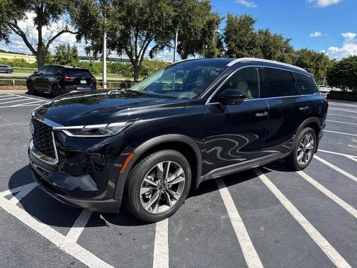 2025 INFINITI QX60 Luxe
