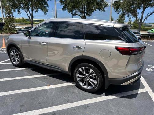 2024 INFINITI QX60 Luxe