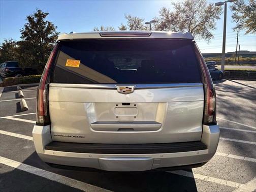 2019 Cadillac Escalade ESV Premium Luxury