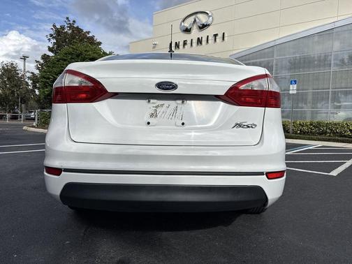 2014 Ford Fiesta S