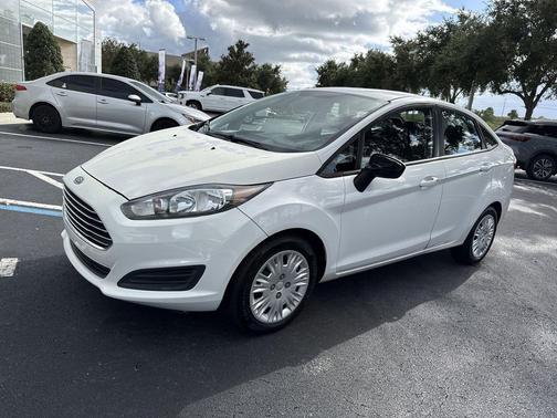 2014 Ford Fiesta S