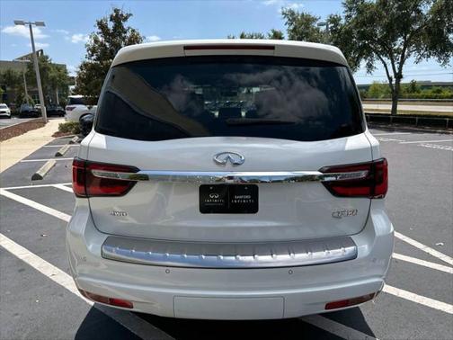 2023 INFINITI QX80 SENSORY AWD