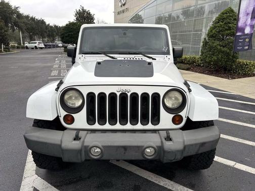 2012 Jeep Wrangler Unlimited Sahara