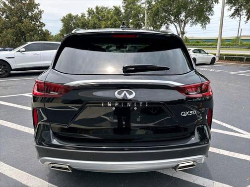2024 INFINITI QX50 LUXE