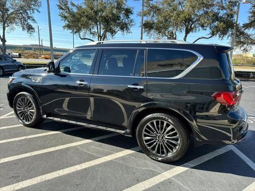 2024 INFINITI QX80 SENSORY AWD