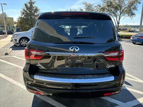 2024 INFINITI QX80 SENSORY AWD