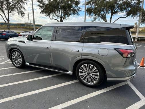 2025 INFINITI QX80 SENSORY AWD