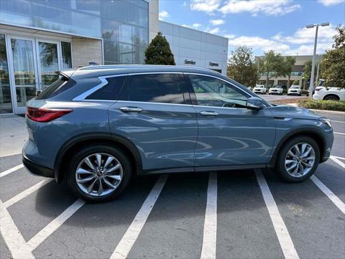 2022 INFINITI QX50 LUXE