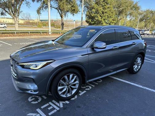 2021 INFINITI QX50 LUXE
