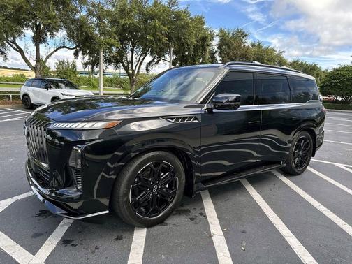 2026 INFINITI QX80 SPORT