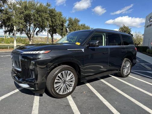 2025 INFINITI QX80 SENSORY AWD