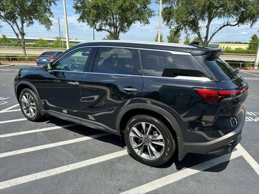 2024 INFINITI QX60 Luxe
