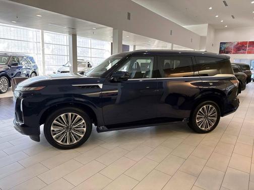 2025 INFINITI QX80 SENSORY AWD
