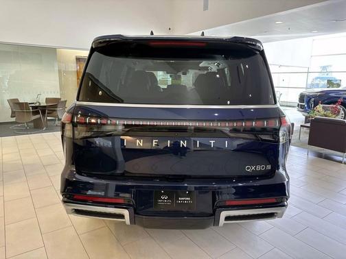 2025 INFINITI QX80 SENSORY AWD